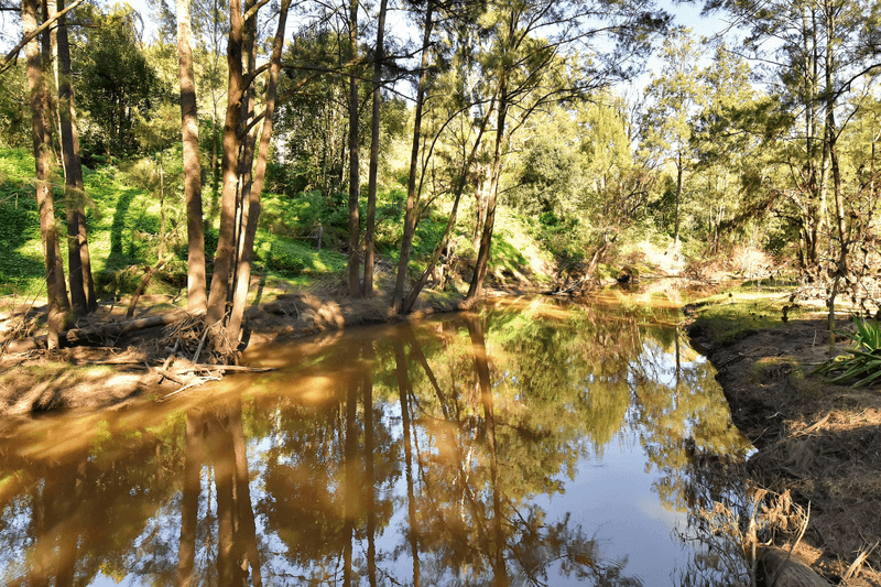 1882 Wollombi Road, Sweetmans Creek, NSW 2325
