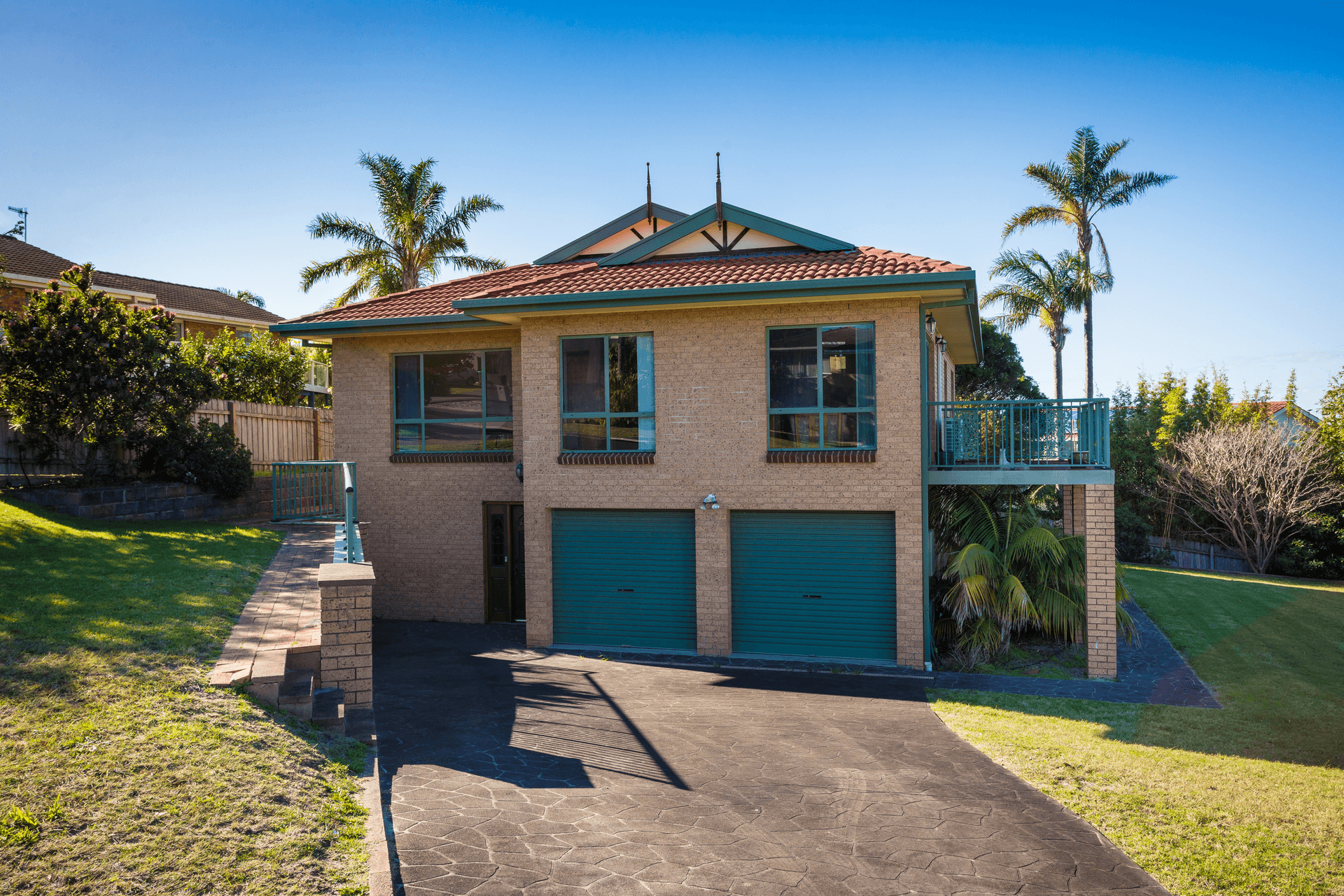 3 Beach View Court, Tura Beach, NSW 2548