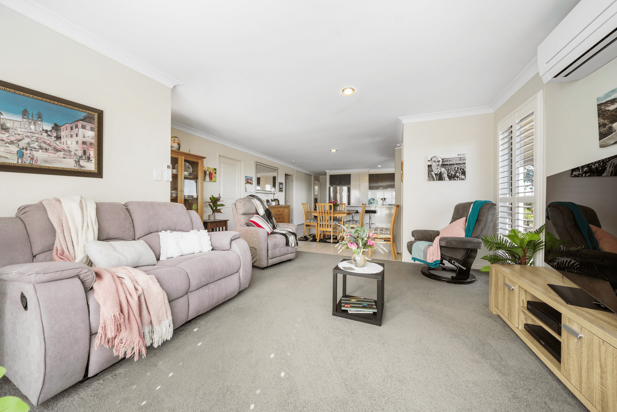 2/16 Argus Court, Middle Ridge, QLD 4350