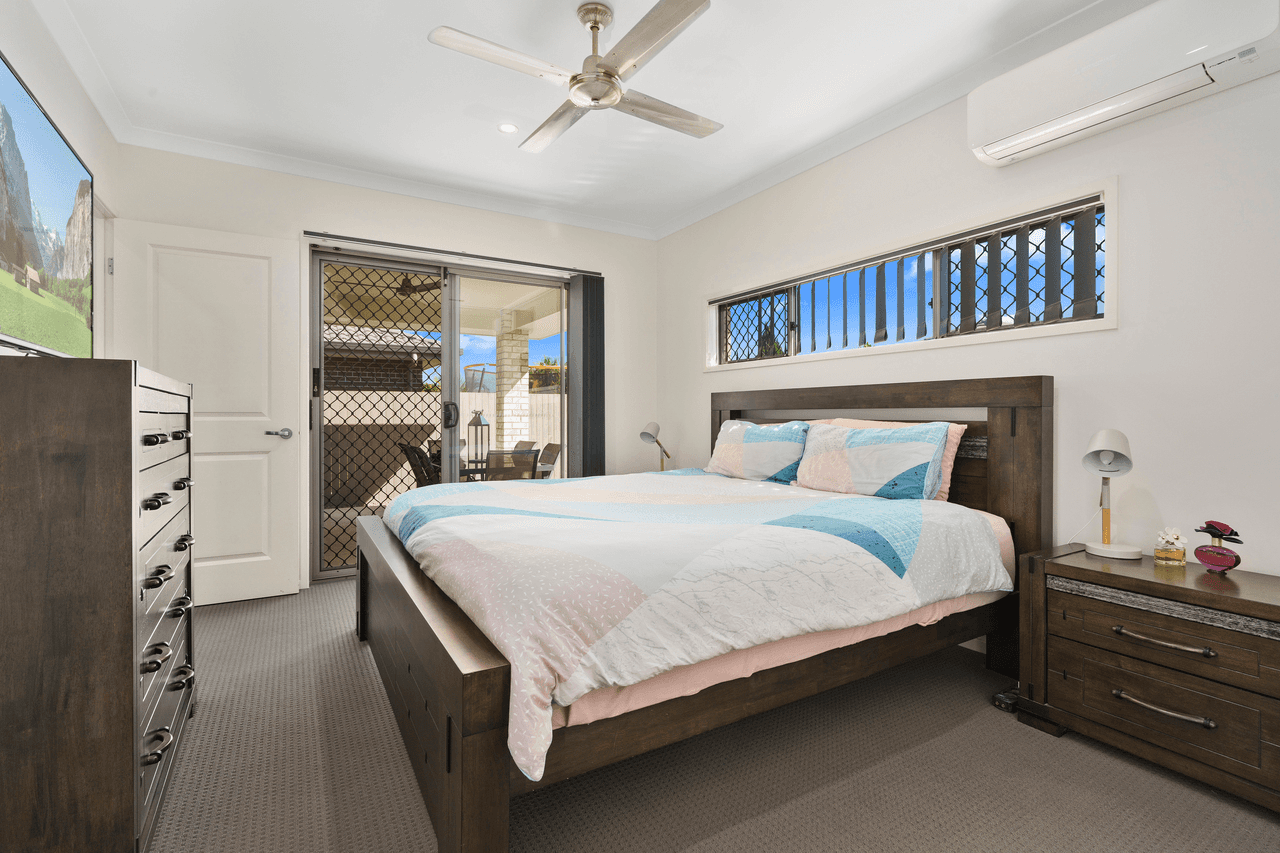 50 Parkway Crescent, CABOOLTURE, QLD 4510