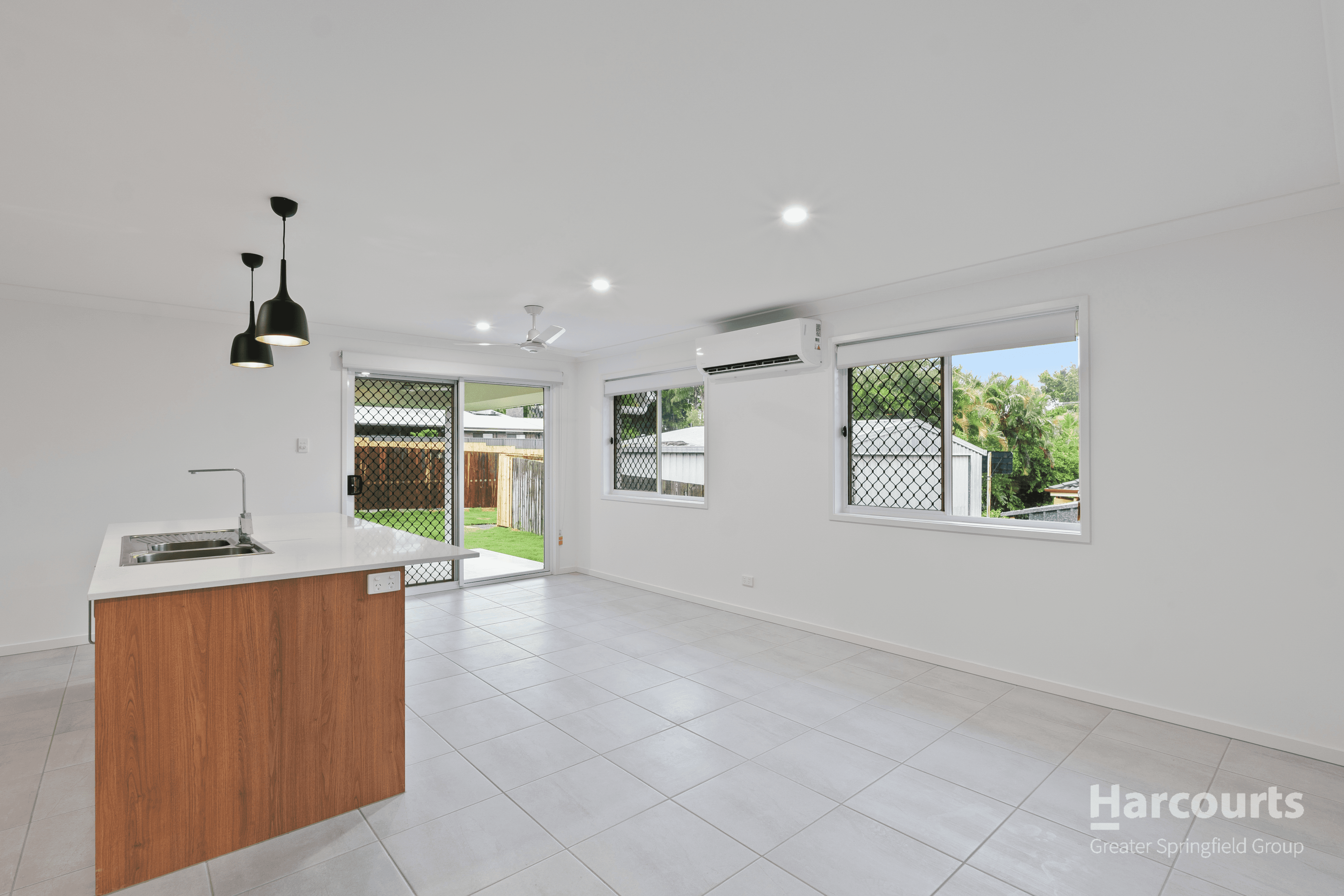 9 Weston Court, BELLBIRD PARK, QLD 4300