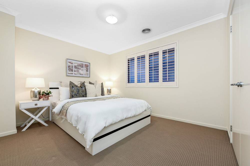 19 Clarendon Drive, Keysborough, VIC 3173