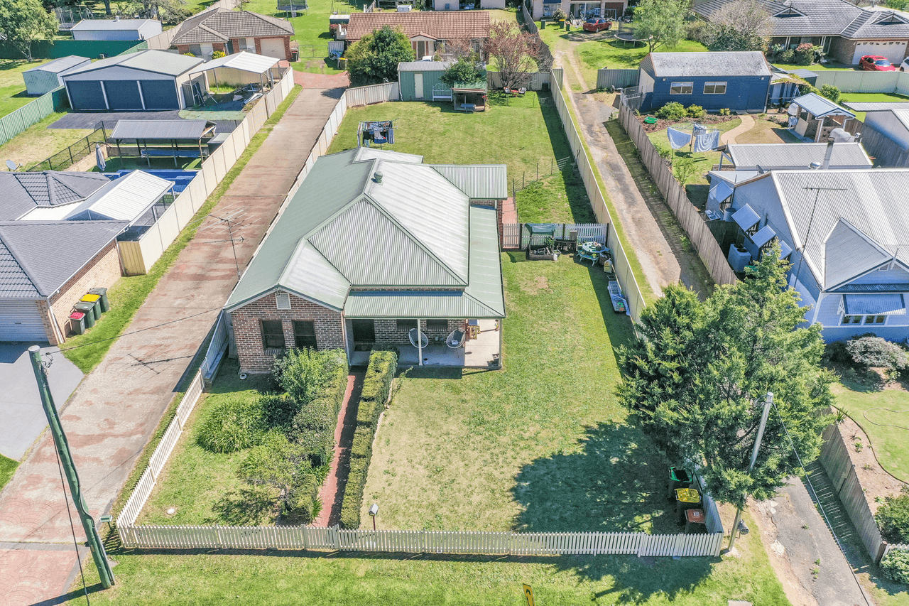 393 Argyle Street, Picton, NSW 2571