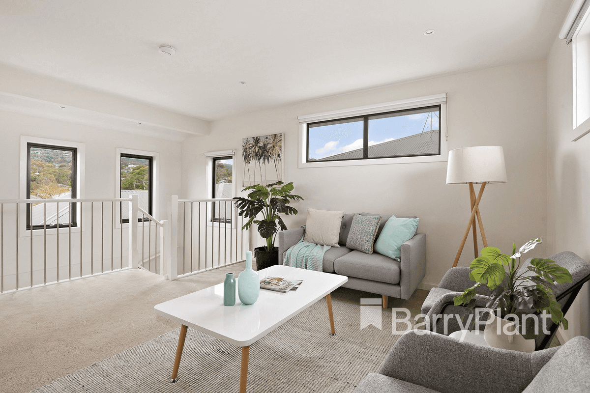 2/5  Highfield Road, McCrae, VIC 3938