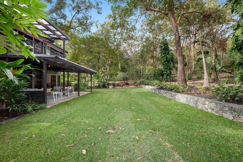 61 Oberon Street, MORNINGSIDE, QLD 4170