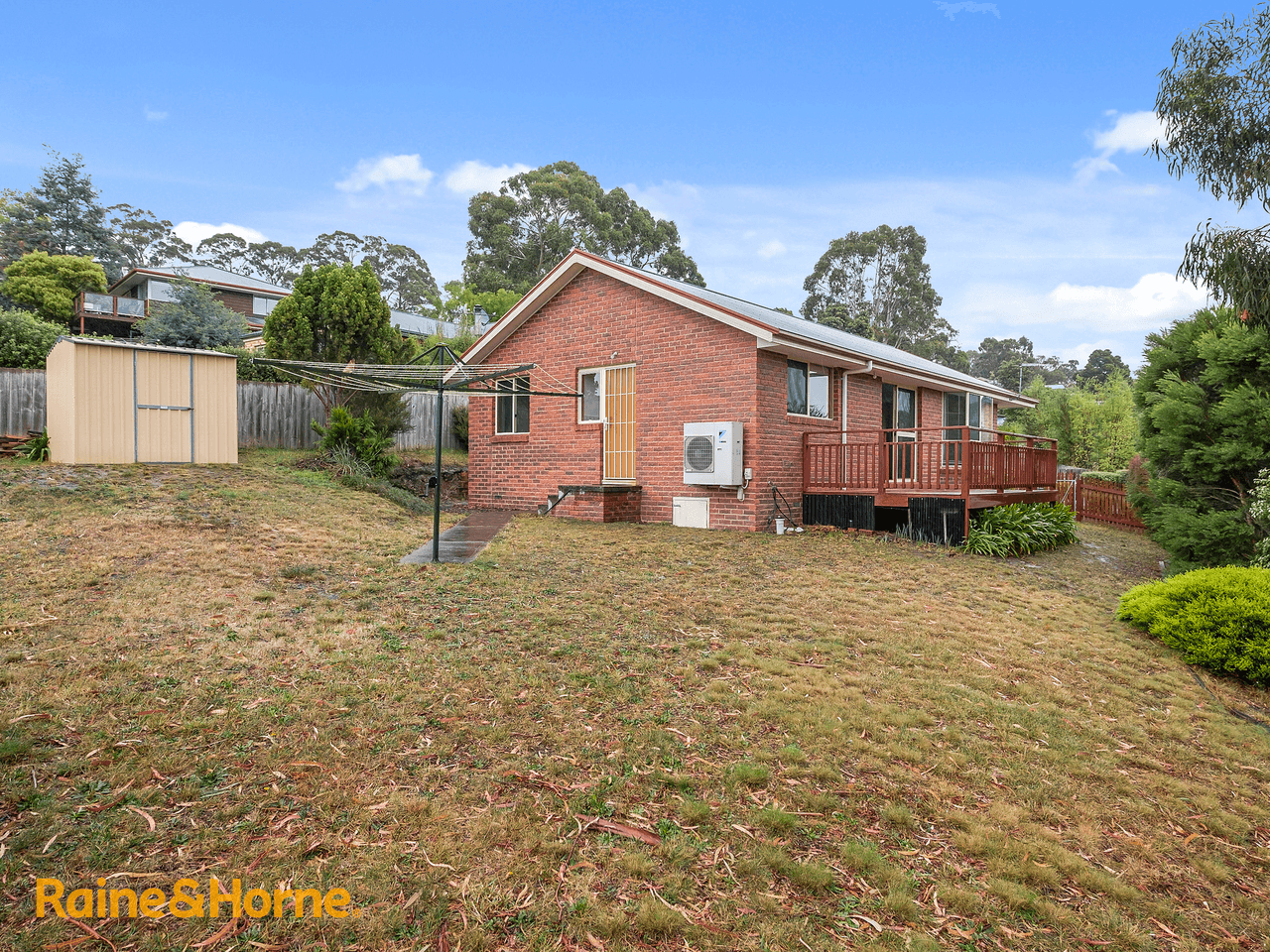 9 Sandra Drive, BLACKMANS BAY, TAS 7052