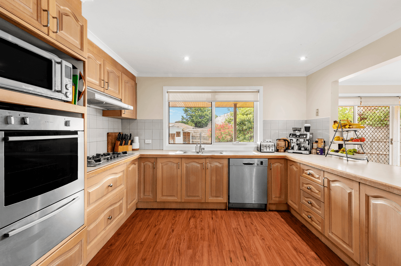 3 Lacebark Court, OAKLEIGH SOUTH, VIC 3167