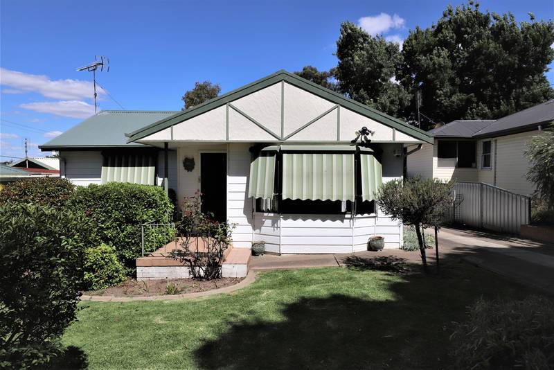 20 John Street, COOTAMUNDRA, NSW 2590