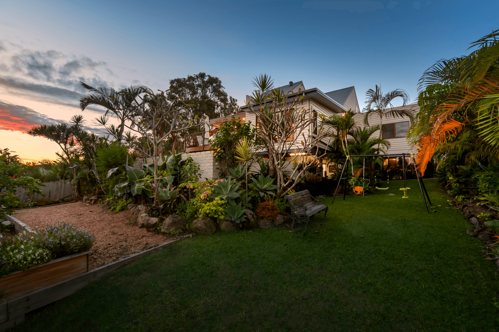 25 Lachlan Dr, COOMERA WATERS, QLD 4209