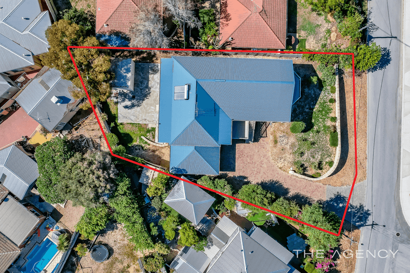 10 Vaughey Road, Quinns Rocks, WA 6030