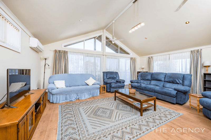 10 Vaughey Road, Quinns Rocks, WA 6030