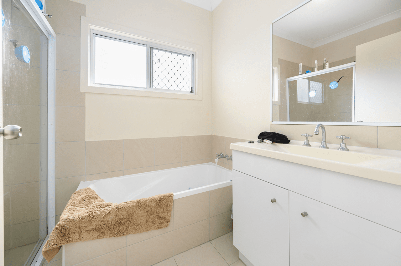 29 Maloney Crescent, MAUDSLAND, QLD 4210