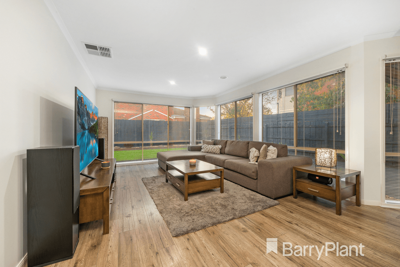 6 Medina Drive, Hoppers Crossing, VIC 3029