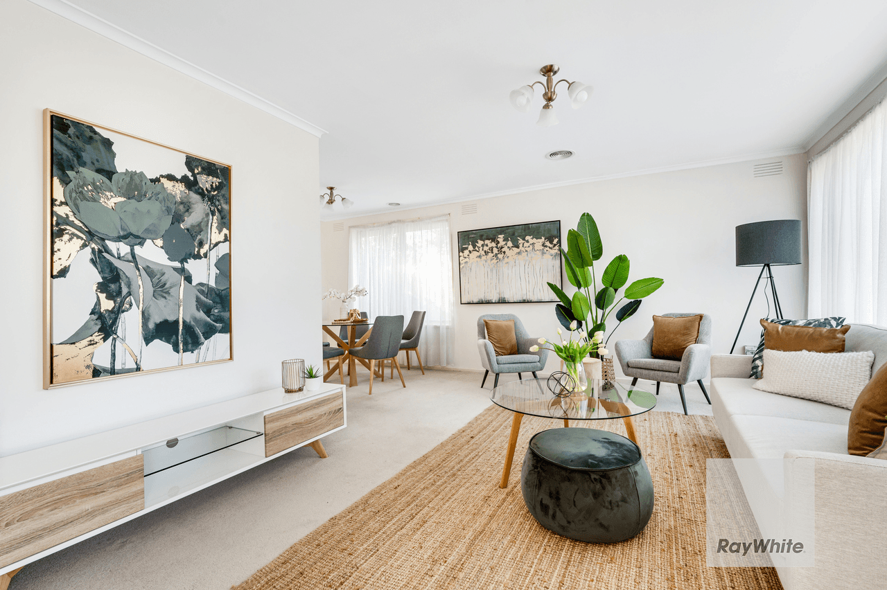 21 Barrington Crescent, GLADSTONE PARK, VIC 3043