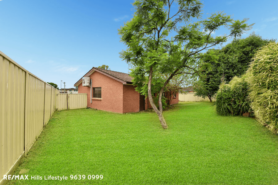 3 Cumberland Place, COLYTON, NSW 2760