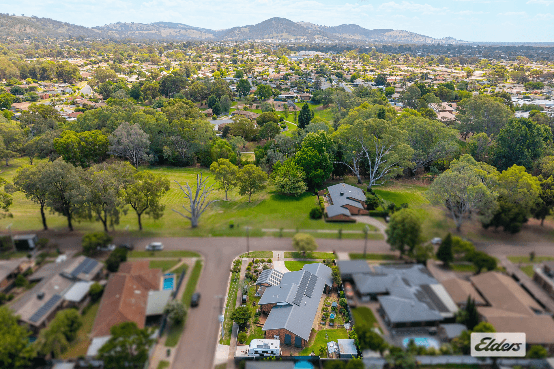 28 Wilkinson Drive, West Wodonga, VIC 3690