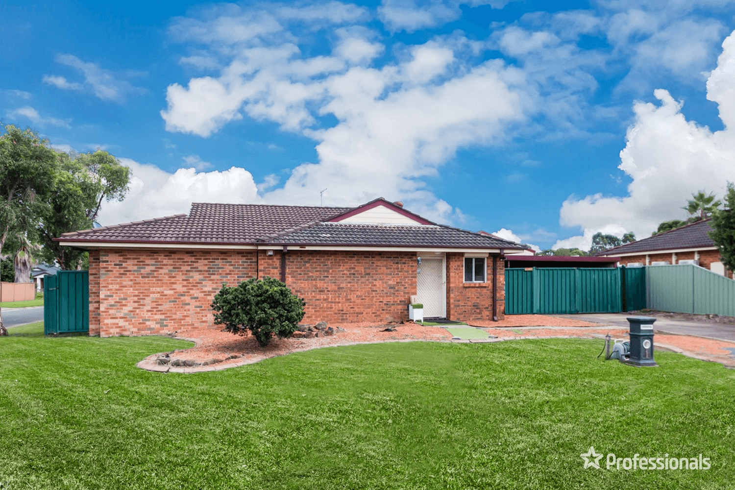 1 Maroni Place, St Clair, NSW 2759