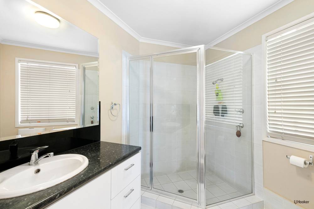 32 Widgee Avenue, BANORA POINT, NSW 2486