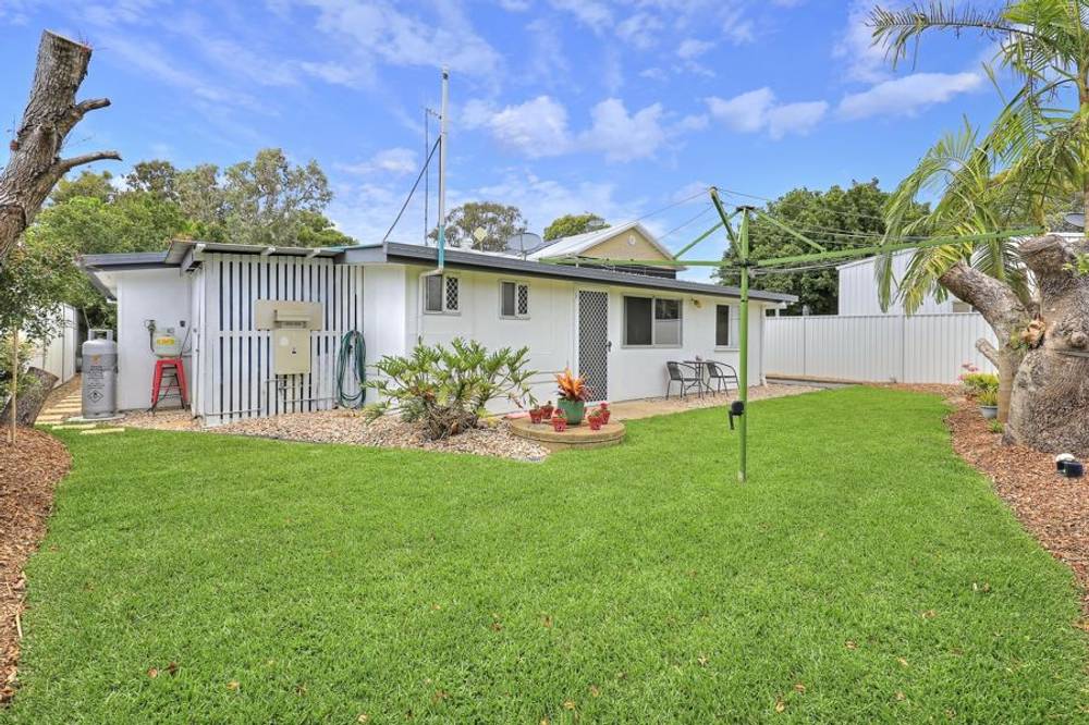 43 Mcintosh Avenue, ELLIOTT HEADS, QLD 4670