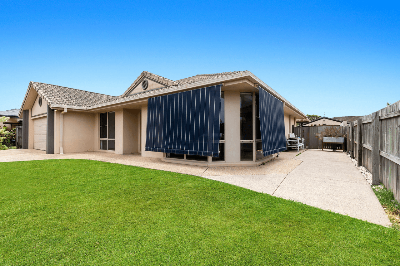 129 Glenfields Bvd, Mountain Creek, QLD 4557