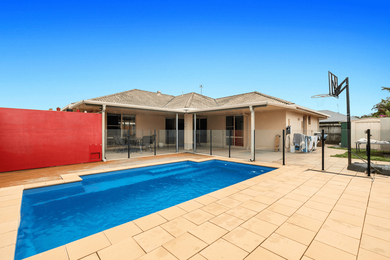 129 Glenfields Bvd, Mountain Creek, QLD 4557