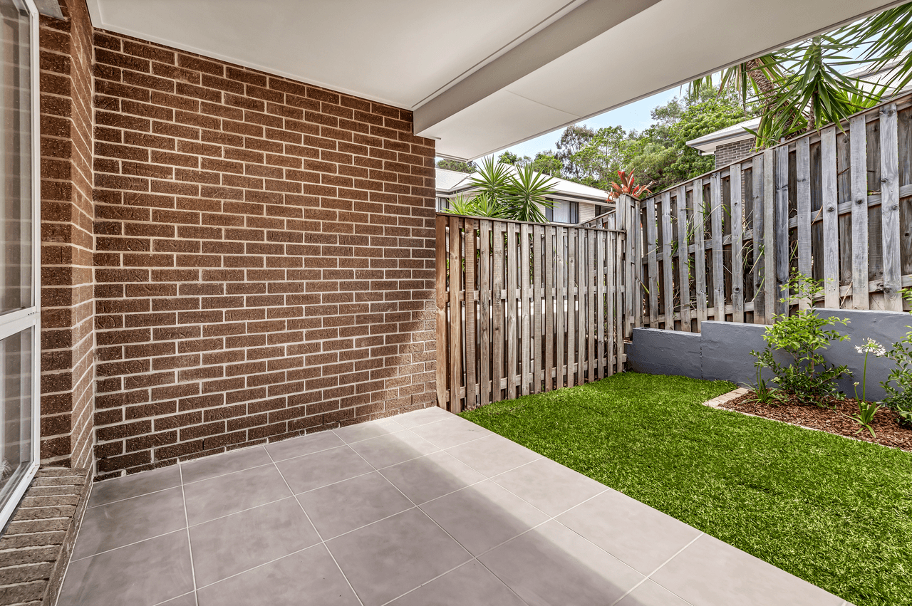 1/112 Wunburra Circle, PACIFIC PINES, QLD 4211