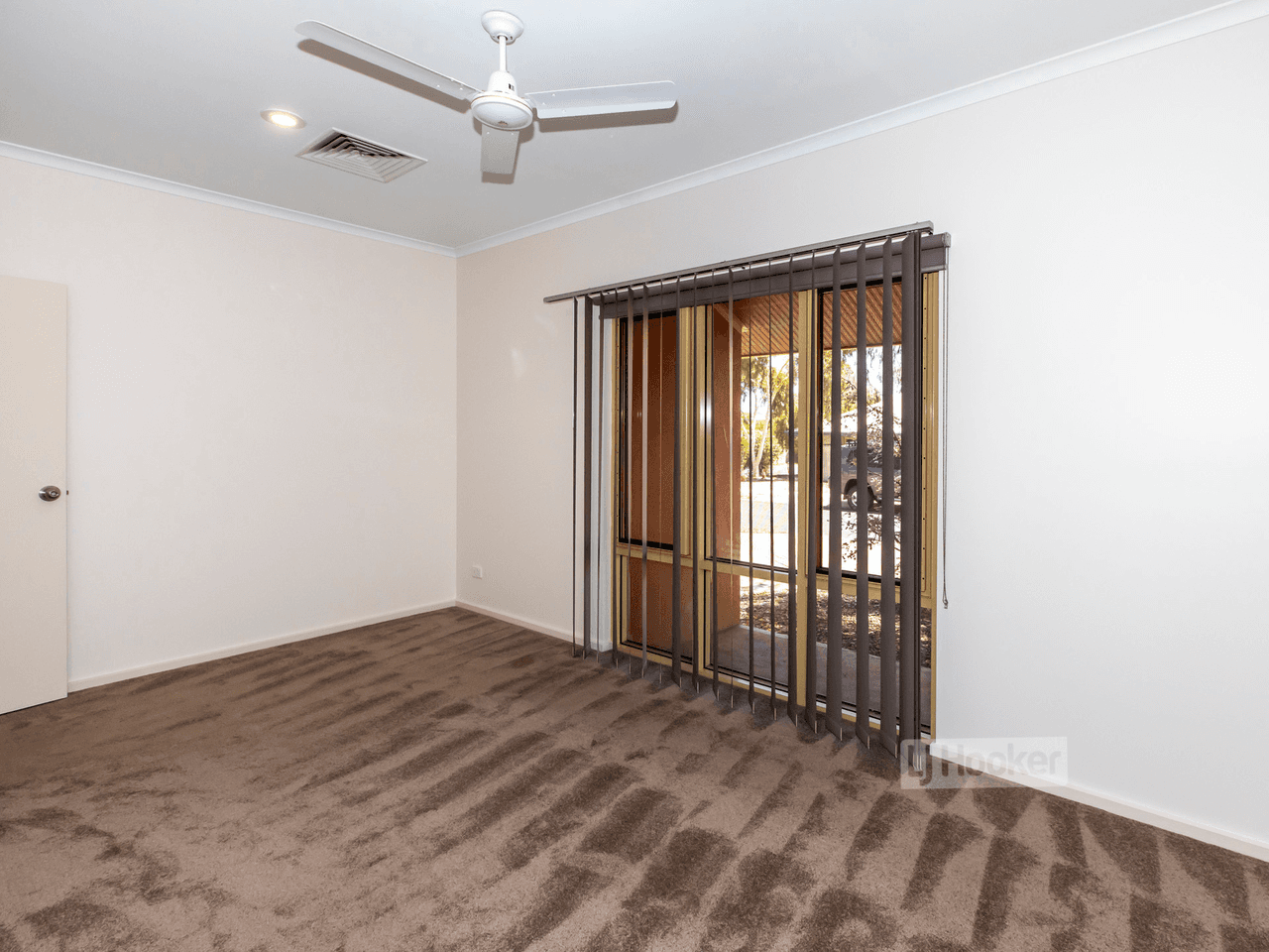 14 Clough Place, MOUNT JOHNS, NT 0874