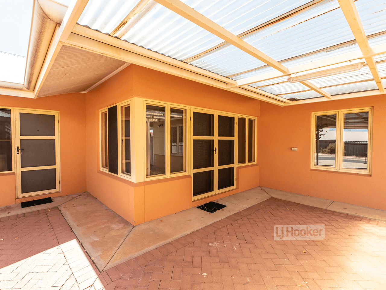 14 Clough Place, MOUNT JOHNS, NT 0874