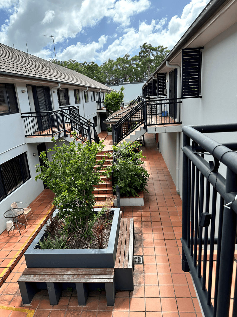 11/13-17 Tonga Place, PARKWOOD, QLD 4214