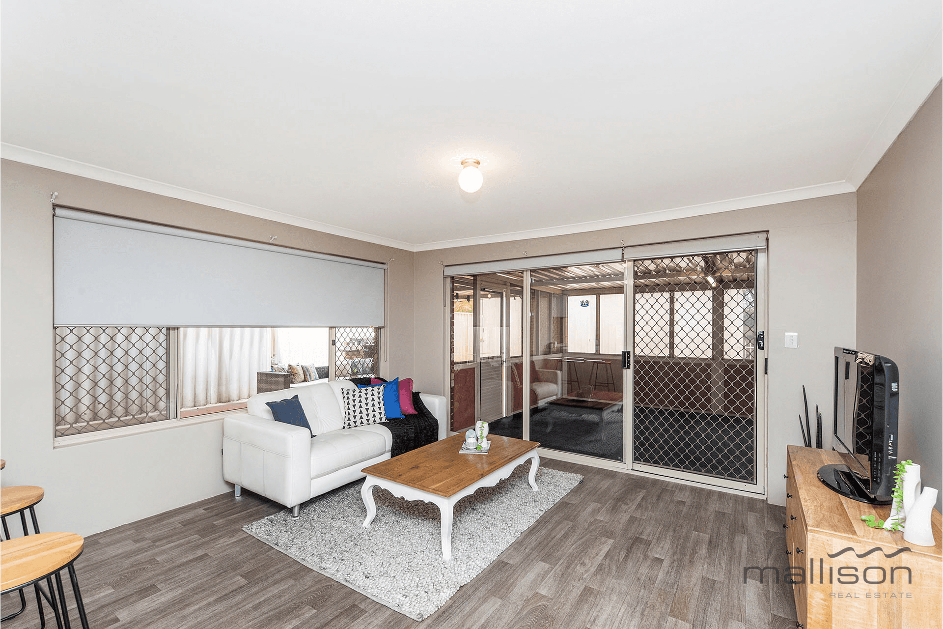 38 Charnley Gardens, WAIKIKI, WA 6169