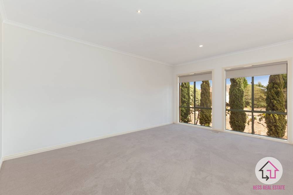 45 Augusta Way, HIDDEN VALLEY, VIC 3756