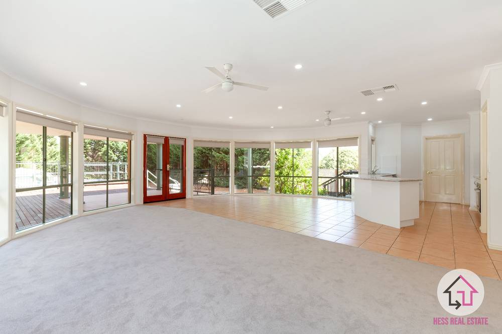 45 Augusta Way, HIDDEN VALLEY, VIC 3756