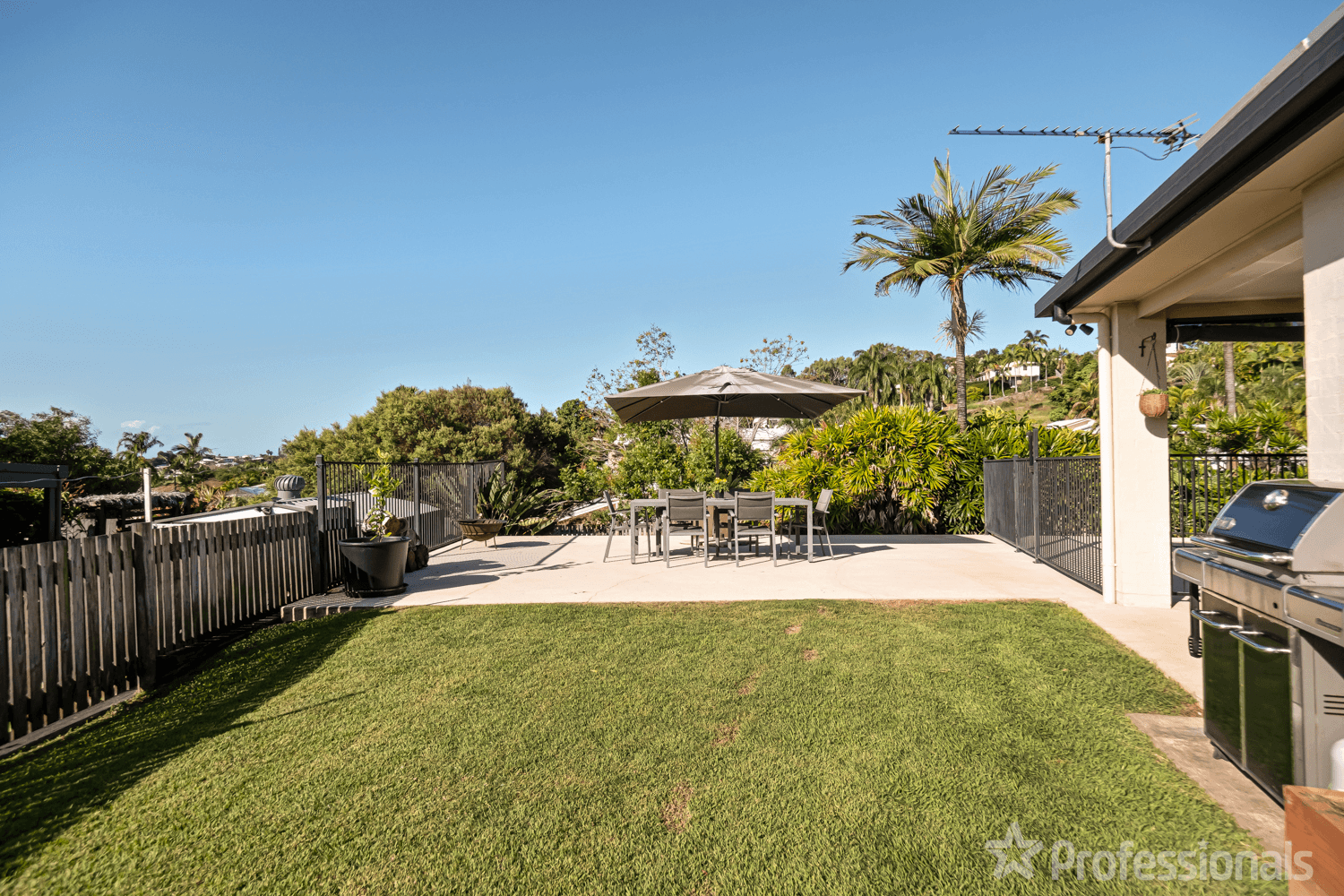 15 Callaghan Street, Taranganba, QLD 4703