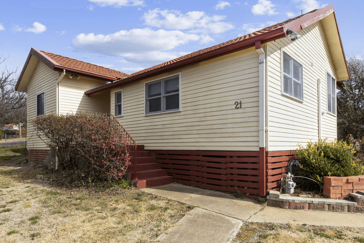 21 Baroona Avenue, Cooma, NSW 2630