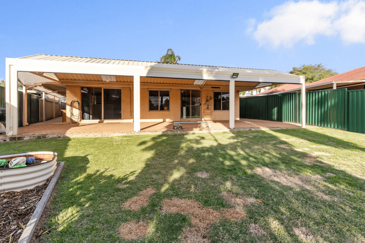 12 Cranberry Way, KENWICK, WA 6107