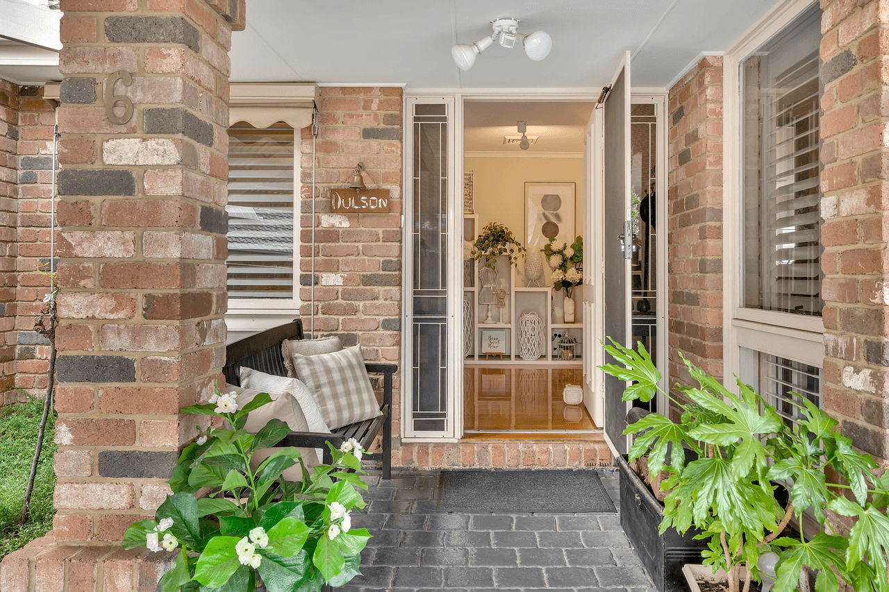 6 Hove Place, CRAIGIEBURN, VIC 3064