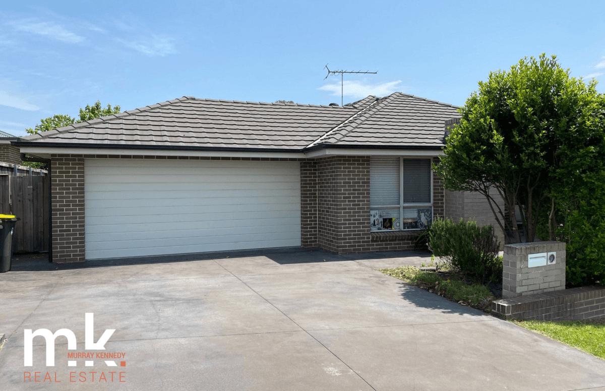 2 Dengate Close, Elderslie, NSW 2570