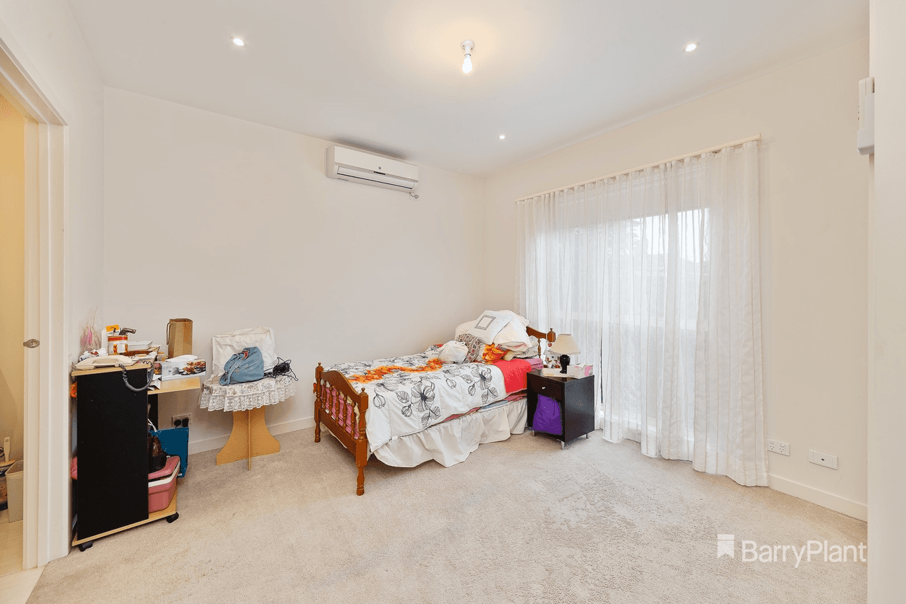 2/19 View Street, Glenroy, VIC 3046