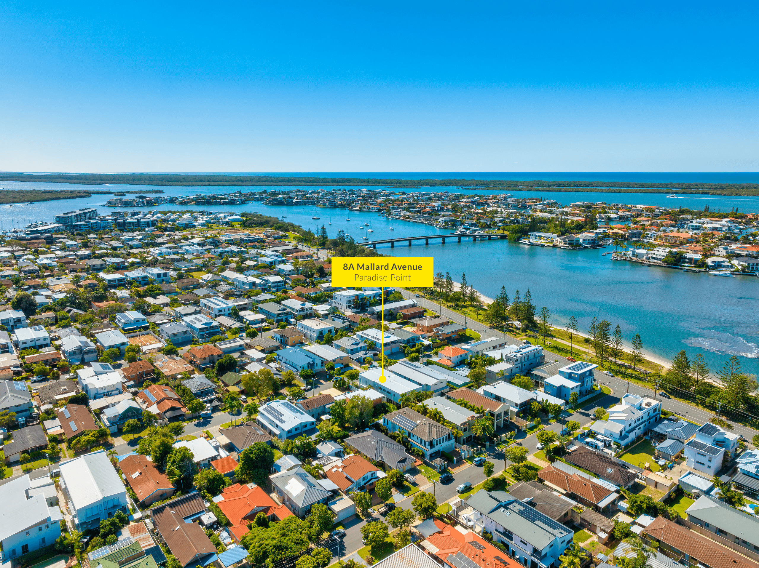 8 Mallard Avenue, PARADISE POINT, QLD 4216