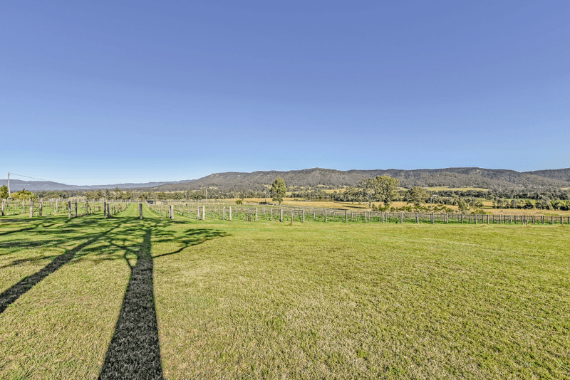 1587 Mount View Rd, Millfield, NSW 2325