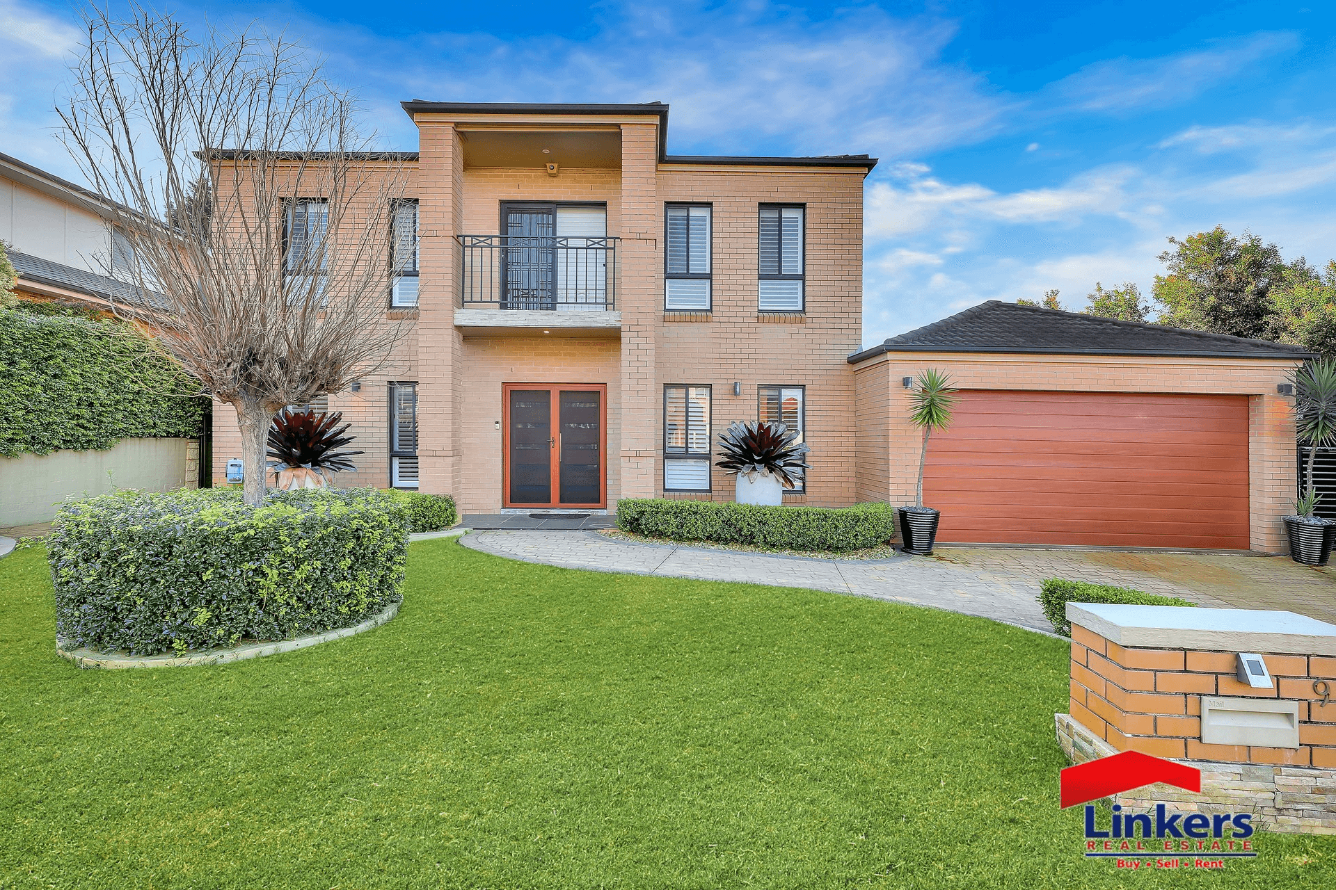 9 James Meahan Way, Macquarie Links, NSW 2565