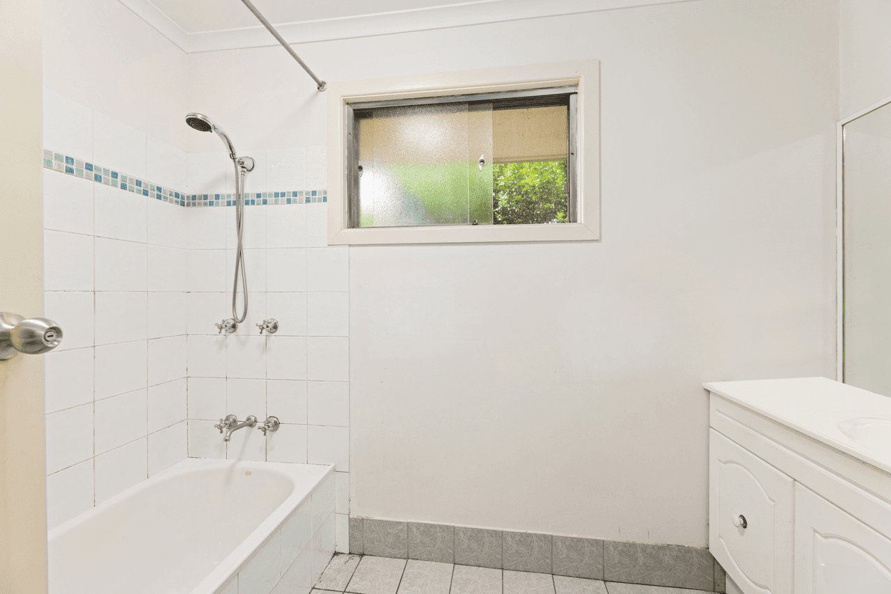 26 Sandra Street, GEEBUNG, QLD 4034