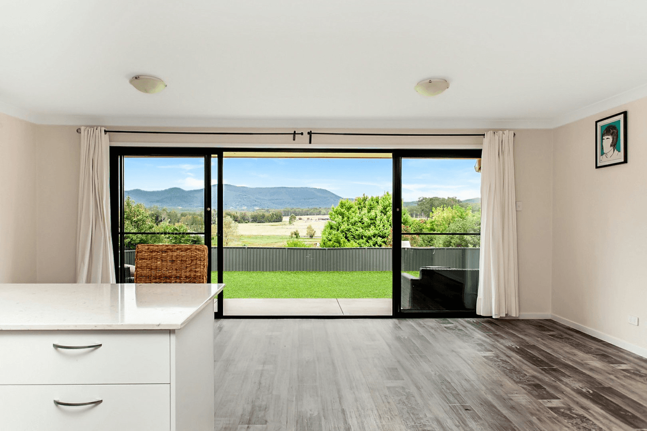 47 Helena Street, ELLALONG, NSW 2325