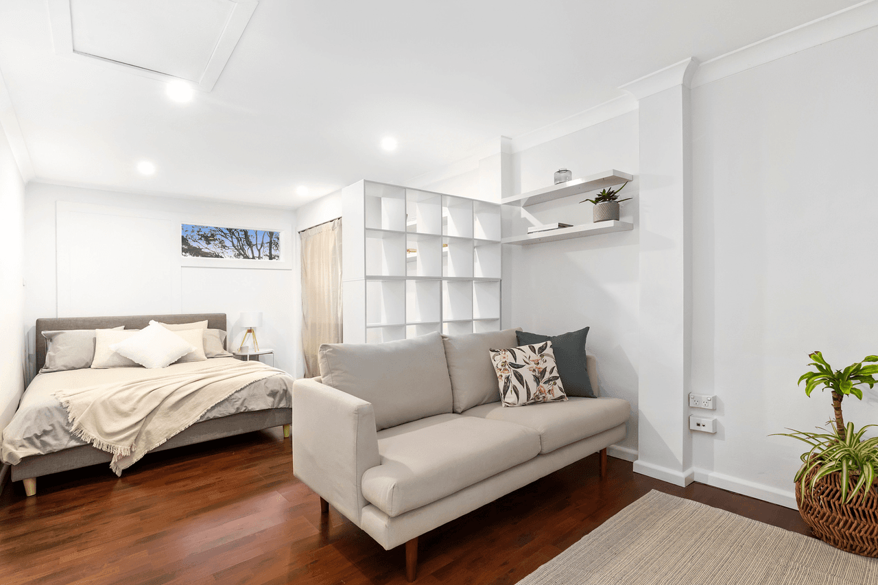 207-209 Warringah Road, Beacon Hill, NSW 2100