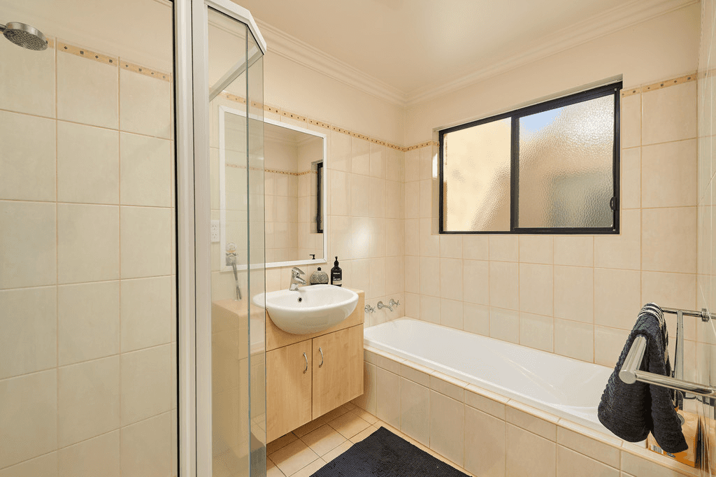 27 Galing Place, WAGGA WAGGA, NSW 2650