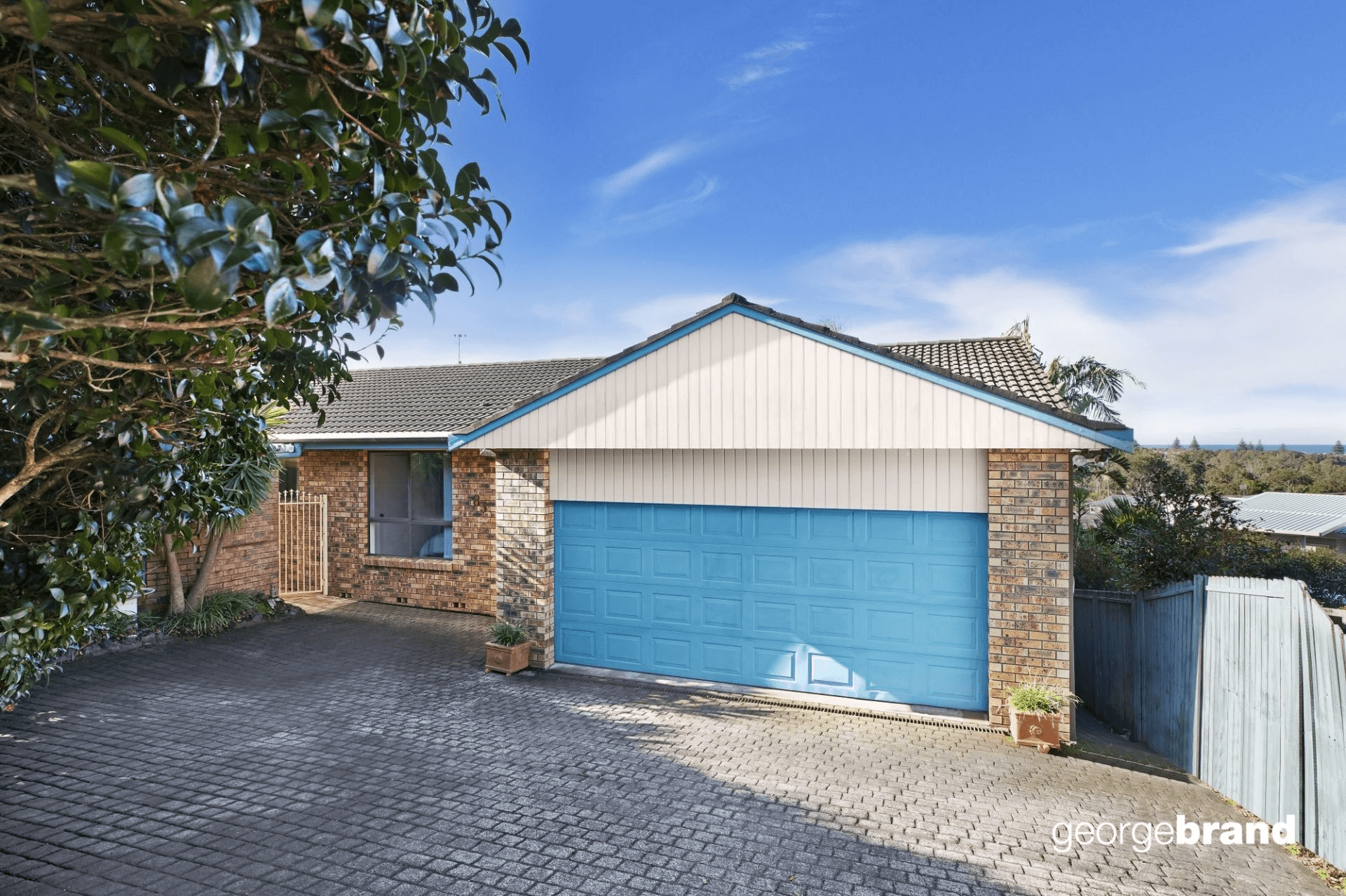 83 Hillside Road, Avoca Beach, NSW 2251