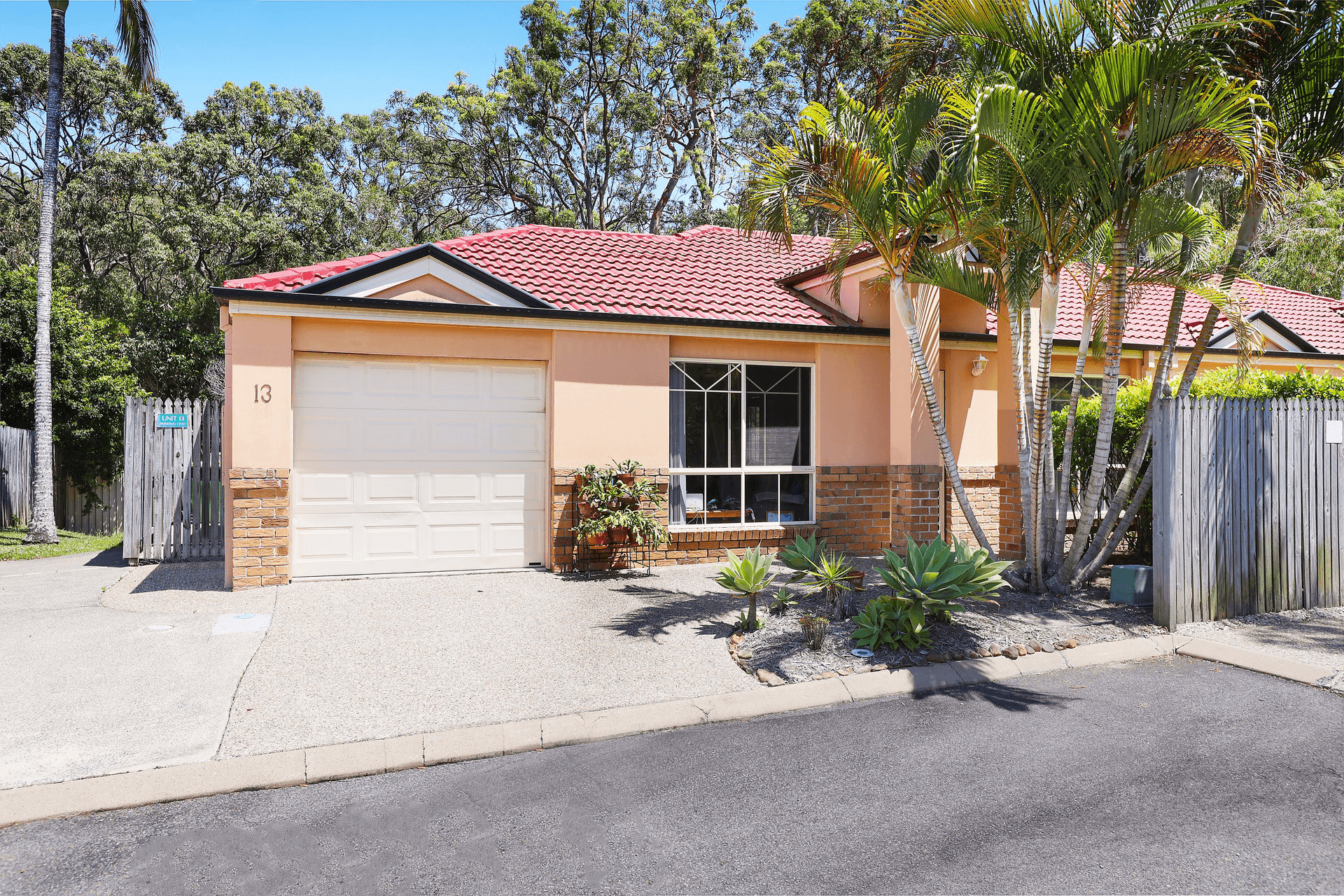 13/442 Pine Ridge Road, COOMBABAH, QLD 4216