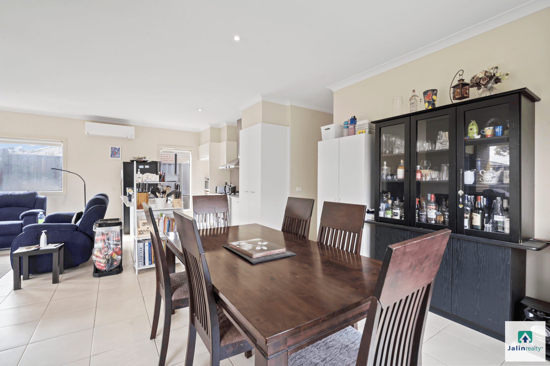 14 Bregman Esplanade, Manor Lakes, VIC 3024