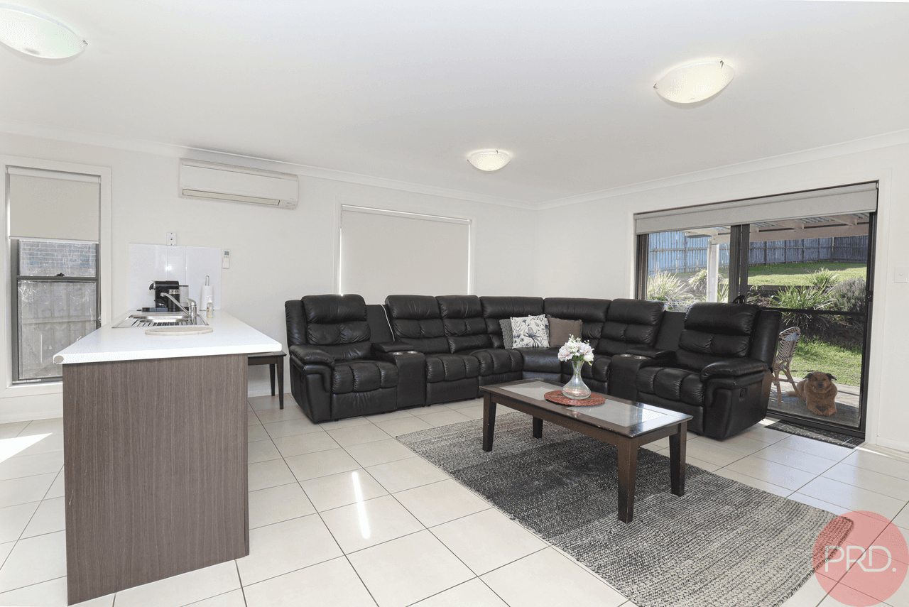 82 Ryans Road, GILLIESTON HEIGHTS, NSW 2321