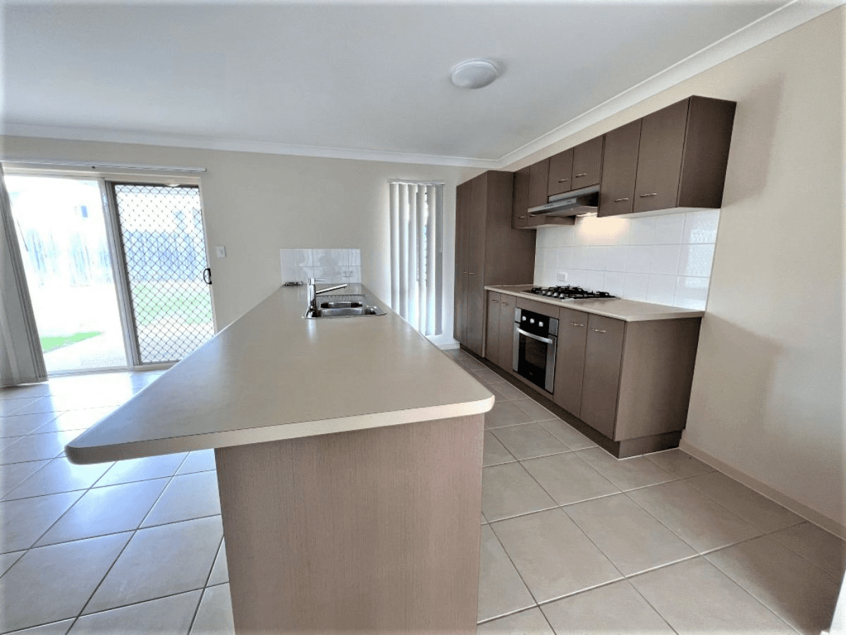11 Turquoise Way, BOWEN, QLD 4805